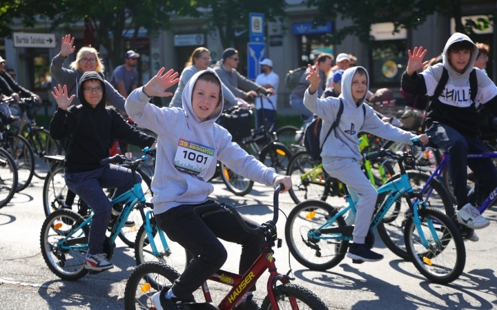 Minden a helyén, minden a régi – százak tekertek újra! (galériával)