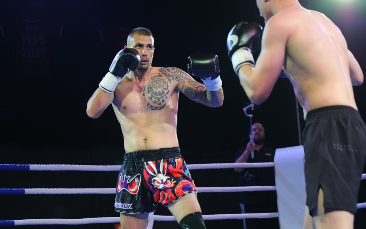 Újra kinyitották a pofonládát (galériával)