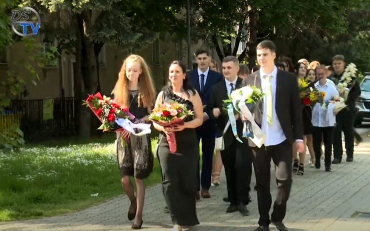 DSTV: elballagtak a Rosti gimnazistái is