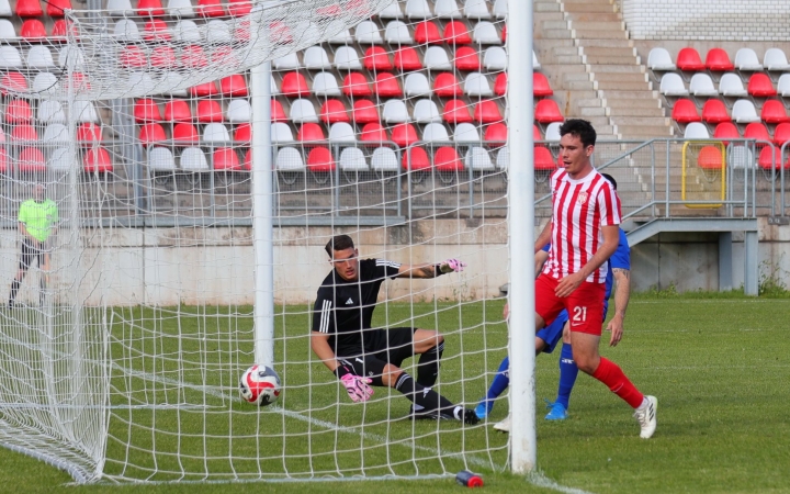 Kiütéssel bajnok a DFC