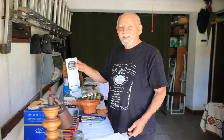 Garázsos kincskeresés és véradás Újtelepen