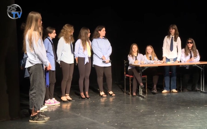 DSTV: a színpadosok is vizsgáztak