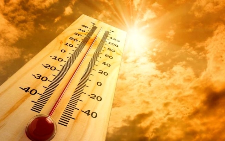 Tovább él a vörös kód, meghosszabbították a hőségriasztást