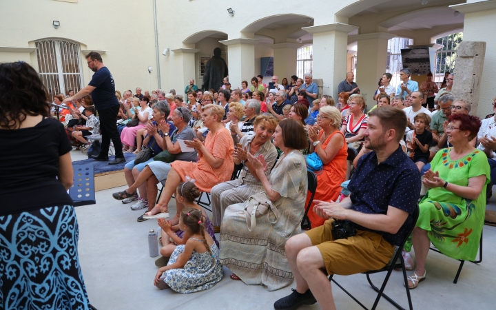 Remek évadzáró a Dunaújvárosi Vegyeskarral (galériával)