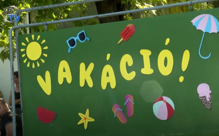 DSTV: aranyos tanévzáró