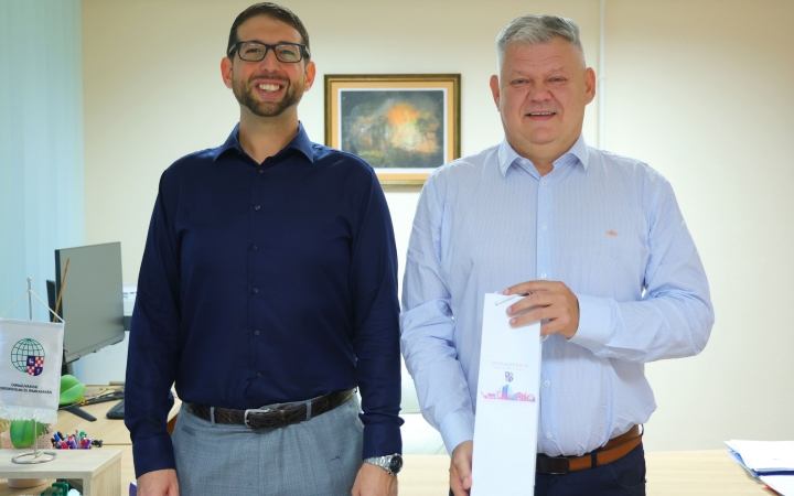 Folyamatos együttműködésben a fejlődésért