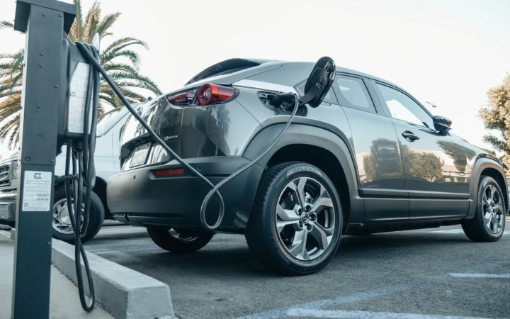 Tartós bérlet: megoldás a jövő közlekedésére?