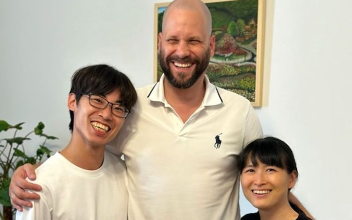 Hirosima élő öröksége – ősbemutató az élet diadalának néma, makacs, büszke tanúiról