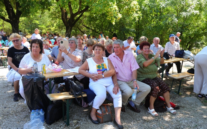 Nagy siker volt a nyugdíjasok kavalkádja (galériával)