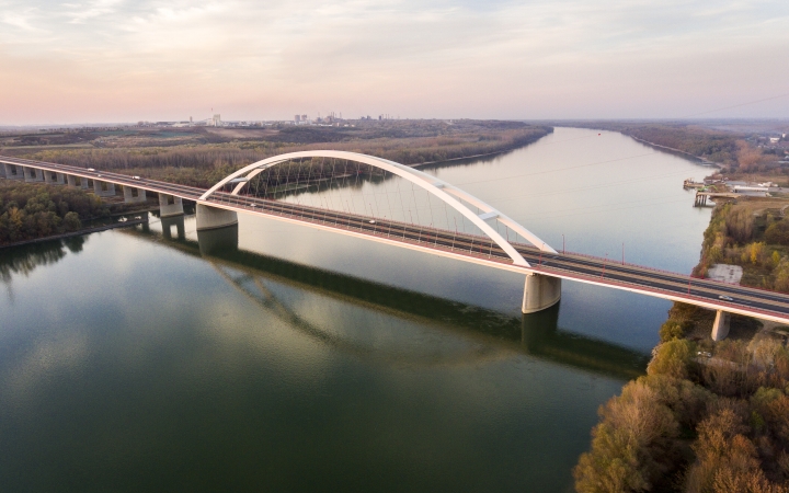 Változik a Pentele híd lezárásának időpontja, a héten nem lesz akadály