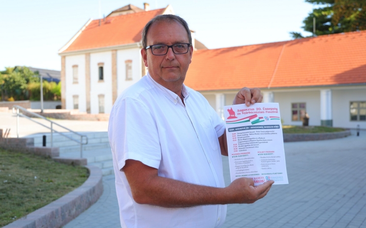 Közös ünneplésre invitál Dunaújváros