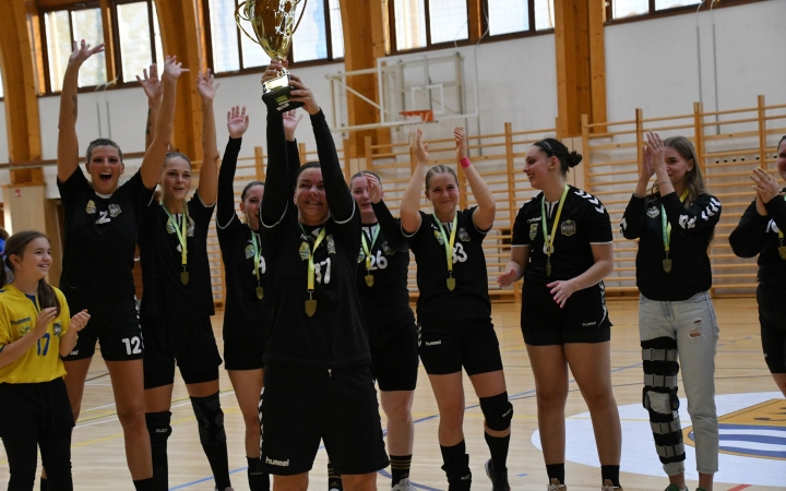 Aranyéremmel búcsúzott aranyos csapatától