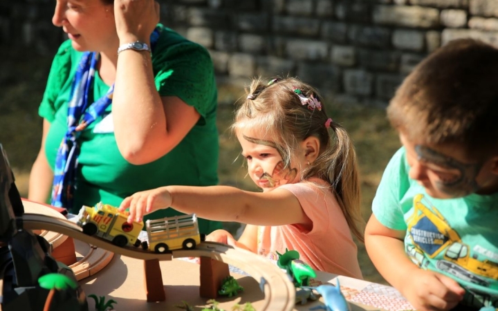 Dínók után kalózvilág a Játékfesztiválon