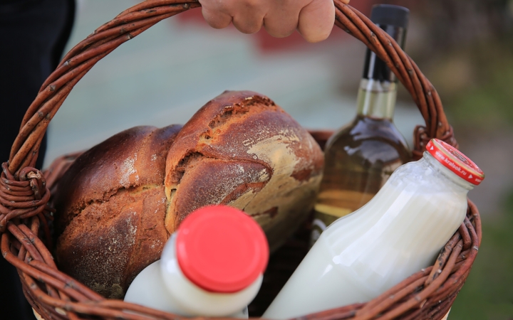 Kapcsolatteremtés a helyi termelők és a vásárlók között – él a DunaKosár közössége