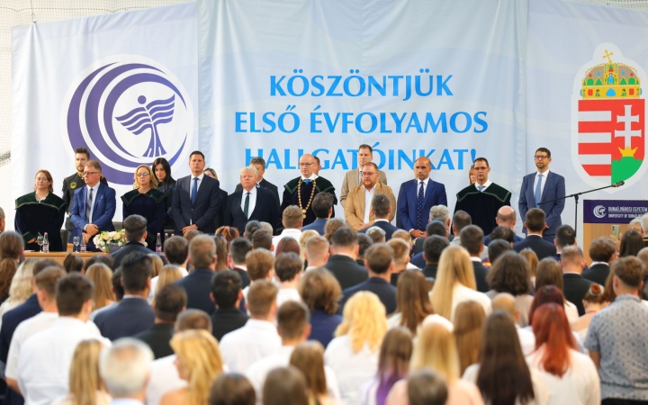 Megkezdődött az idei tanév az egyetemen is