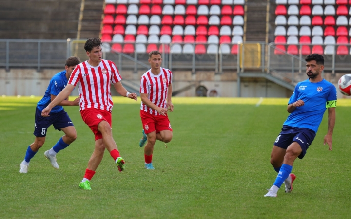 Gólból igen, lapból nem volt hiány a rangadón