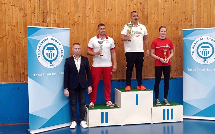 Dobogós helyek a szezonnyitón