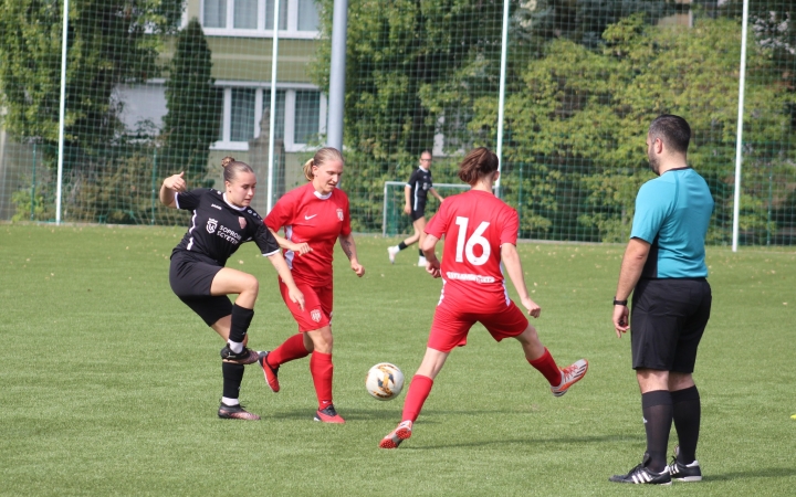 Biztos győzelemmel kezdett a DFC