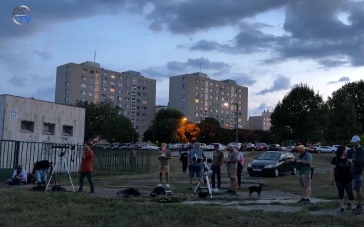 DSTV: vérholdnézők a Duna-parton