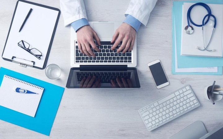 Miért elengedhetetlen a HPV vírus szűrése mindkét nem esetében?