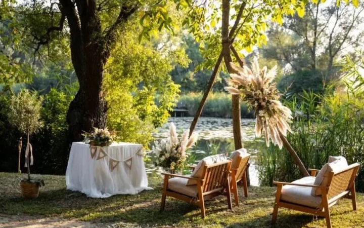 Természetközeli esküvői helyszín – amikor minden adott az önfeledt ünnepléshez
