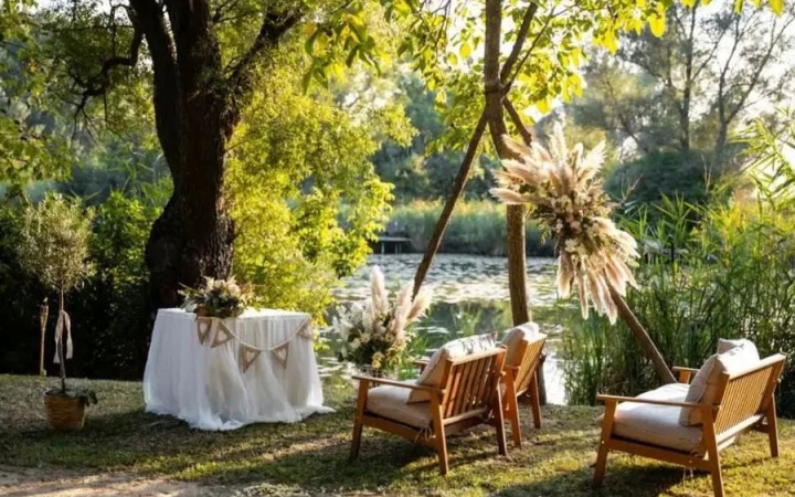 Természetközeli esküvői helyszín – amikor minden adott az önfeledt ünnepléshez