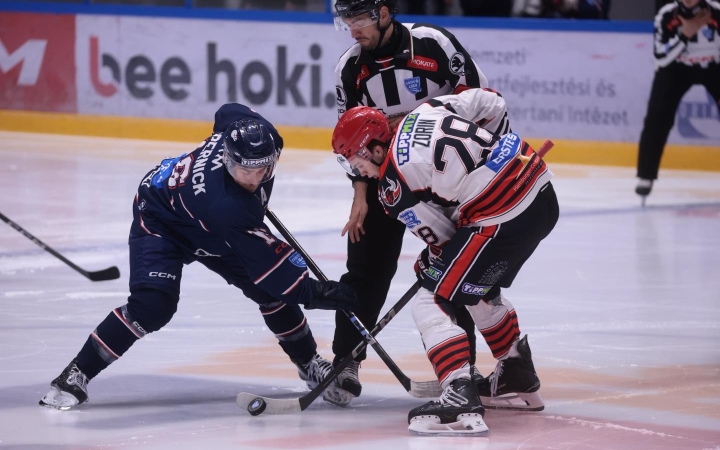 Fehérvári siker a megyei rangadón