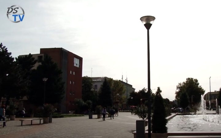 DSTV: még mindig nehéz az iskolatáska