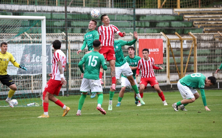 Döntetlen a rangadón