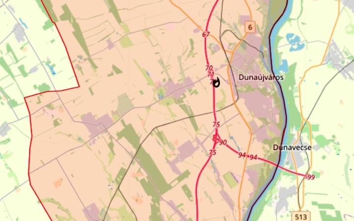 Nyerges vontató égett az M6-oson