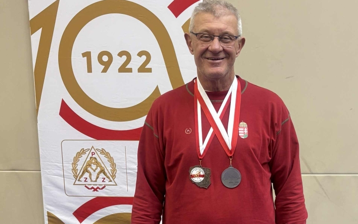 Fényes érmek a lengyel fővárosból