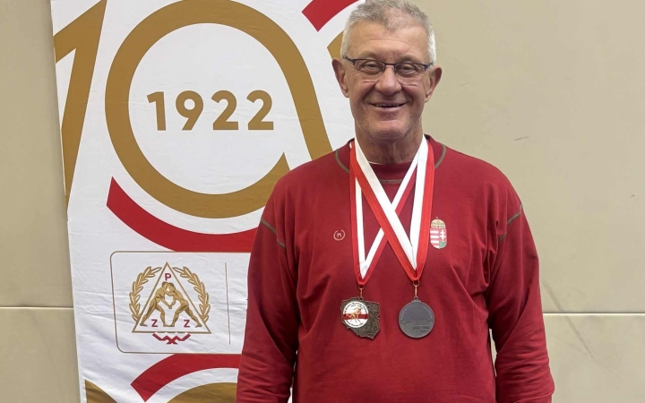 Fényes érmek a lengyel fővárosból