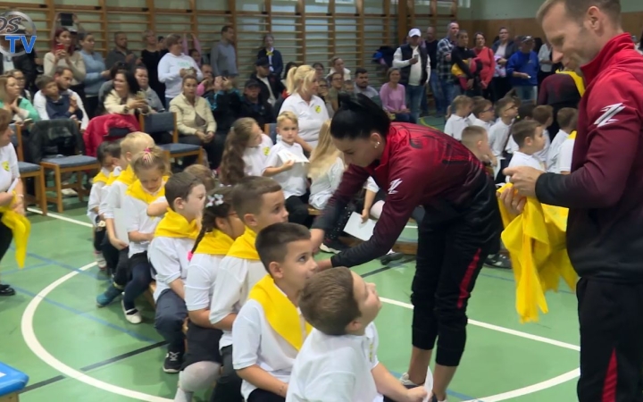 DSTV: elsősöket avattak a Vasváriban