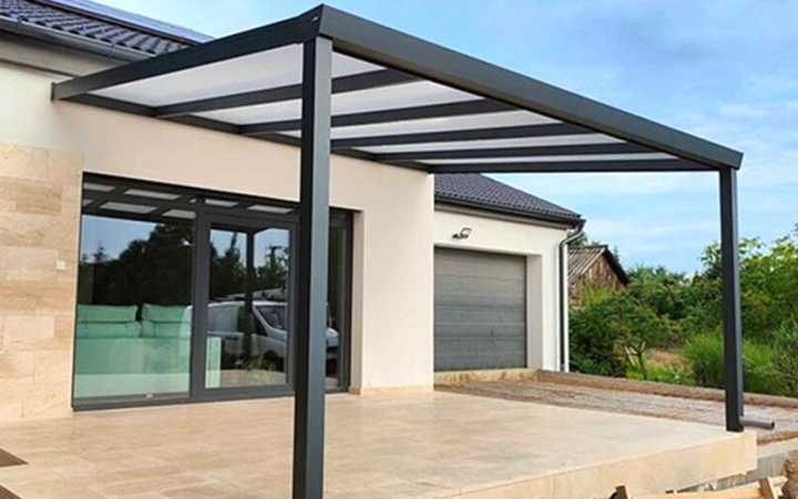 Miért jó választás az üveg teraszfedés?