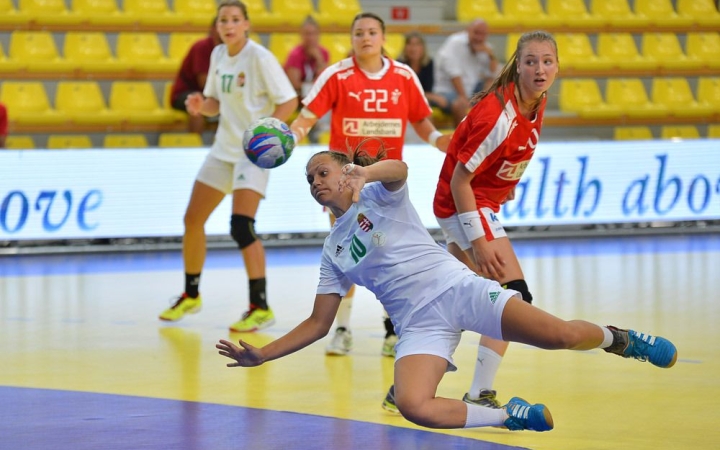 Kézilabda: már nyolc között az ifik