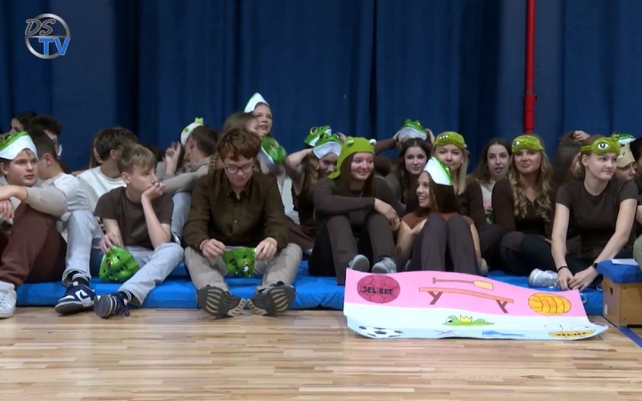 DSTV: gólyaavató a Rudasban