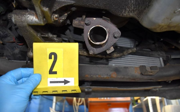 Sajnos sikerrel "duplázott" az autótolvaj