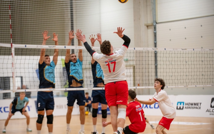 Bátrabb játék kell a röpisektől Bátrabb játék kell a röpisektől