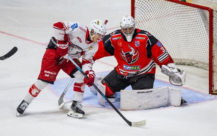 Újabb nagy pofonba néztek bele Acélbikáink