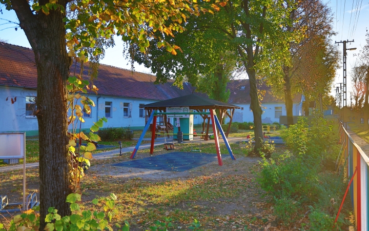 Elkészült Újtelepen a Tündérkert Játszótér Elkészült Újtelepen a Tündérkert Játszótér