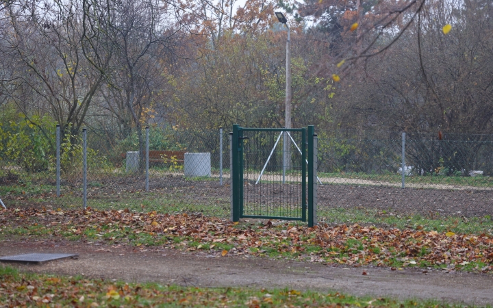 Újabb zárt kutyafuttató épült a városban Újabb zárt kutyafuttató épült a városban