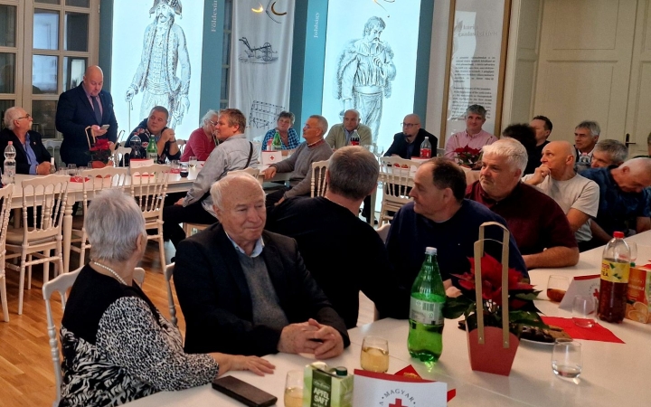 A véradókat köszöntötték a Mondbach-kúriában