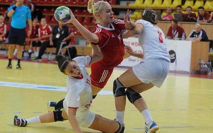 Kézilabda: elődöntős ifik