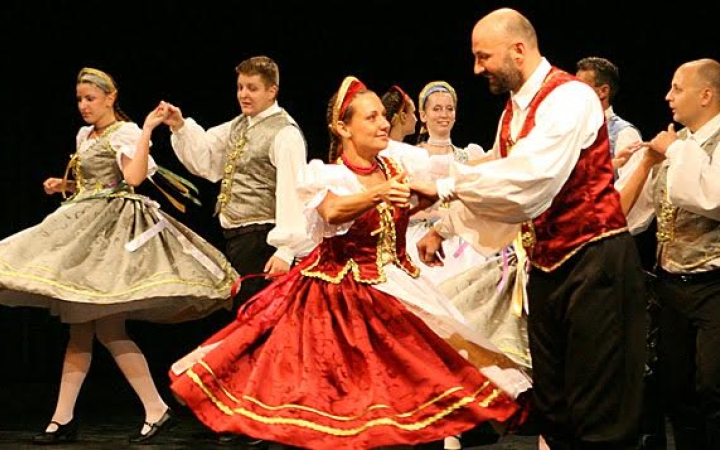 Felvétel indul, irány a Vasas Táncegyüttes!