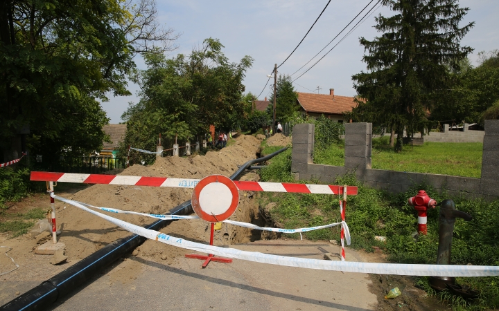 Csőtörés okozta a problémát