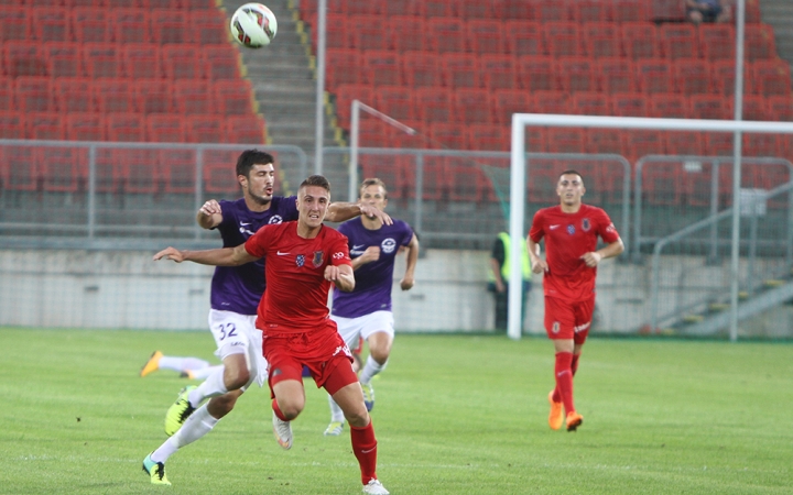 Labdarúgás: győzelem a pályaavatón