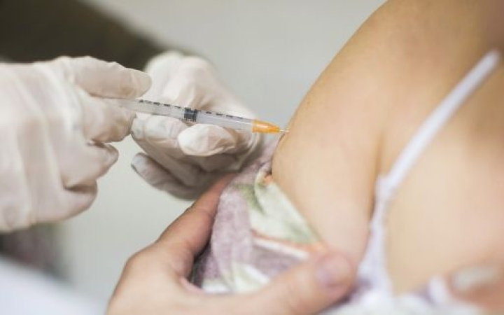 Lányos szülők figyelmébe - még igényelhető az ingyenes méhnyakrák elleni oltás