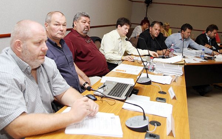 Több tucat kérdésben döntött a közgyűlés