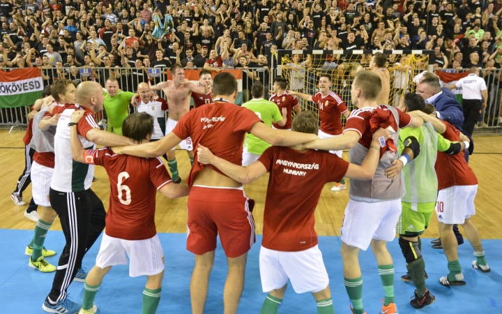 Futsal: drámai továbbjutás
