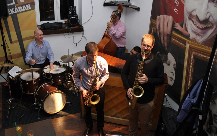 Saxofonok párbaja a Művészben, az eddigi egyik legjobb koncerten - DO-videó